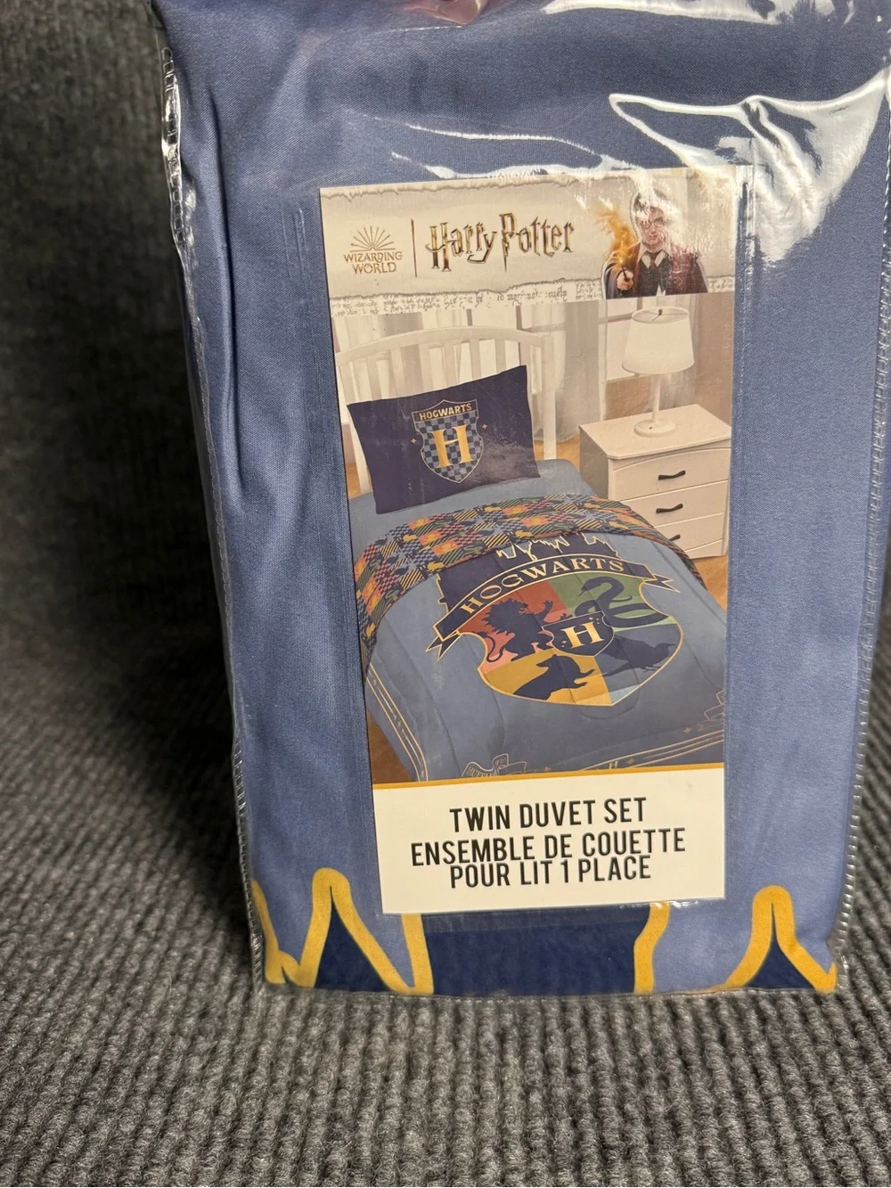 Harry Potter Twin Duvet Set — Hogwarts Crest Bedding By Jay Franco